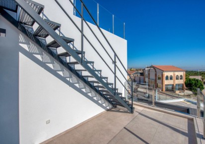 Rynek pierwotny · Villas · Algorfa