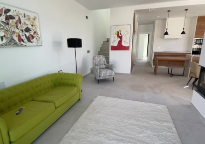 Rynek pierwotny · Villas · Daya Nueva