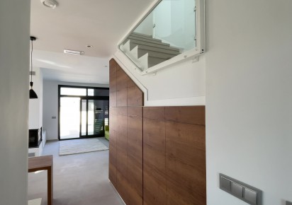 Rynek pierwotny · Villas · Daya Nueva