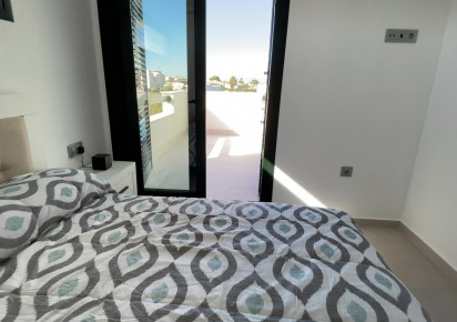 Rynek pierwotny · Villas · Daya Nueva