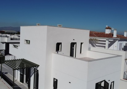 Rynek pierwotny · Villas · Daya Nueva