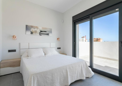 Rynek pierwotny · Villas · Daya Nueva