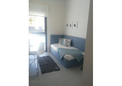 Rynek pierwotny · Villas · La Marina · La marina