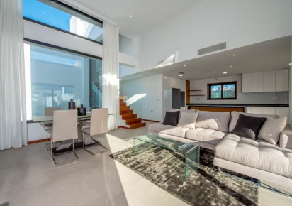 Rynek pierwotny · Villas · Orihuela Costa