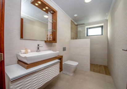 Rynek pierwotny · Villas · Orihuela Costa