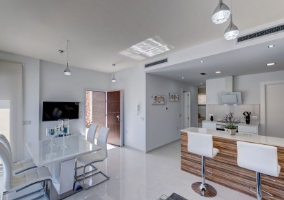 Rynek pierwotny · Villas · San Miguel de Salinas