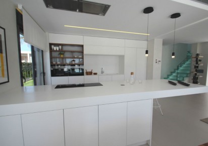 Rynek pierwotny · Villas · San Miguel de Salinas