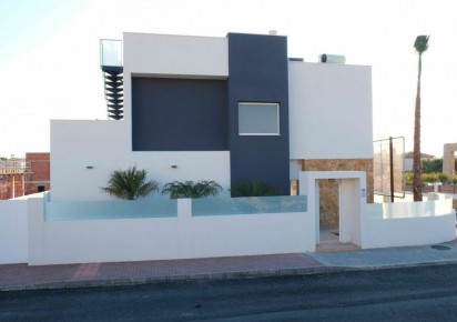 Rynek pierwotny · Villas · Torrevieja