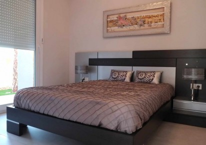 Rynek pierwotny · Villas · Torrevieja