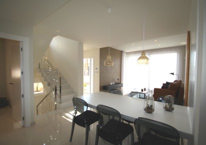 Rynek pierwotny · Villas · Torrevieja