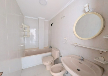 Rynek wtórny · 1. Apartment / flat · Torrevieja · Playa de los locos