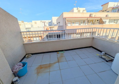 Rynek wtórny · 1. Apartment / flat · Torrevieja · Playa de los locos