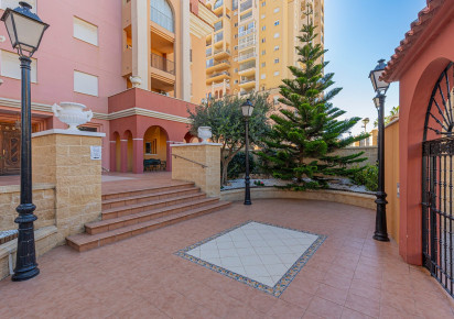 Rynek wtórny · 1. Apartment / flat · Torrevieja · Playa de los Locos