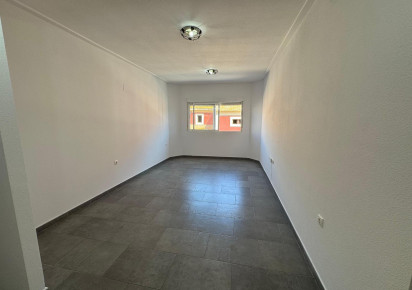 Rynek wtórny · APARTAMENTO · Almoradi