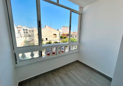 Rynek wtórny · APARTAMENTO · Torrevieja Centro · Torrevieja