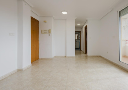 Rynek wtórny · APARTAMENTO · Torrevieja · Centro