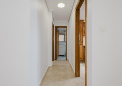 Rynek wtórny · APARTAMENTO · Torrevieja · Centro