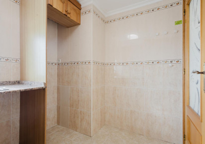 Rynek wtórny · APARTAMENTO · Torrevieja · Centro