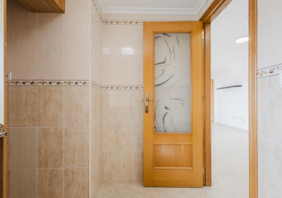 Rynek wtórny · APARTAMENTO · Torrevieja · Centro