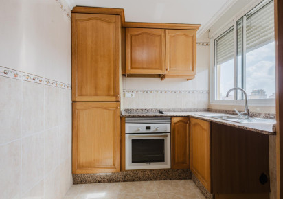 Rynek wtórny · APARTAMENTO · Torrevieja · Centro