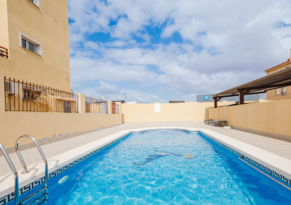 Rynek wtórny · APARTAMENTO · Torrevieja · Centro