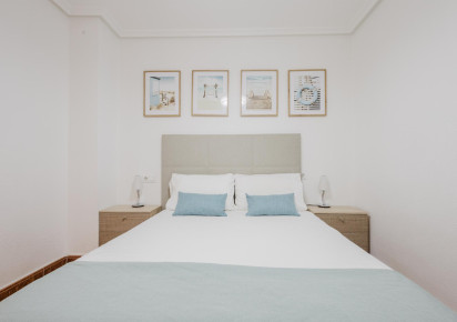 Rynek wtórny · APARTAMENTO · Torrevieja · Centro