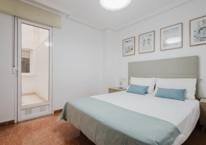Rynek wtórny · APARTAMENTO · Torrevieja · Centro