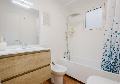 Rynek wtórny · APARTAMENTO · Torrevieja · Centro