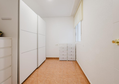 Rynek wtórny · APARTAMENTO · Torrevieja · Centro