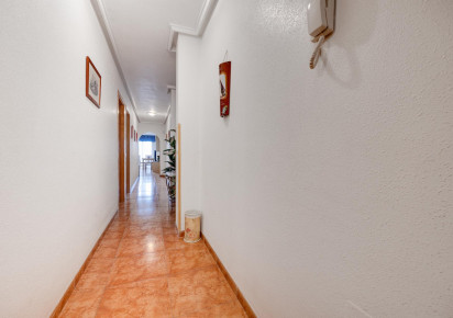 Rynek wtórny · APARTAMENTO · Torrevieja · Centro