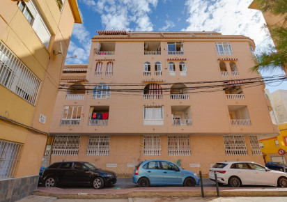 Rynek wtórny · APARTAMENTO · Torrevieja · Centro