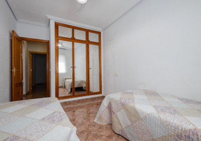 Rynek wtórny · APARTAMENTO · Torrevieja · Centro