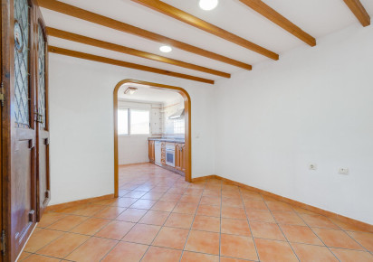 Rynek wtórny · APARTAMENTO · Torrevieja · Centro