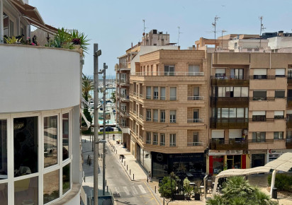 Rynek wtórny · APARTAMENTO · Torrevieja · CLUB NAUTICO TORREVIEJA