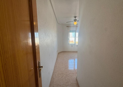 Rynek wtórny · APARTAMENTO · Torrevieja · La mata