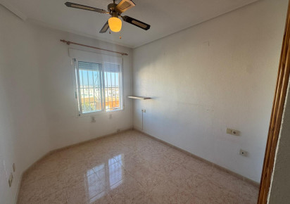 Rynek wtórny · APARTAMENTO · Torrevieja · La mata
