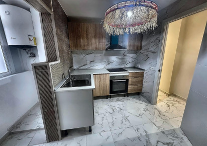 Rynek wtórny · APARTAMENTO · Torrevieja · Muelle Pesquero