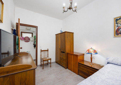 Rynek wtórny · APARTAMENTO · Torrevieja · Piscinas naturales