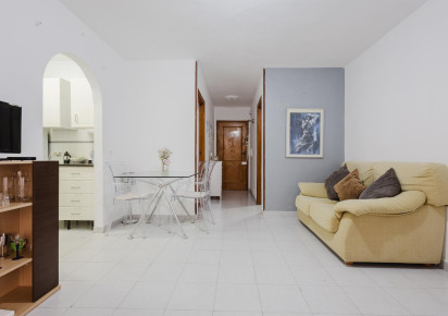 Rynek wtórny · APARTAMENTO · Torrevieja · Playa de La Acequion