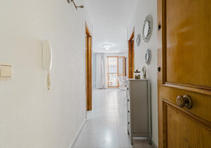 Rynek wtórny · APARTAMENTO · Torrevieja · Playa de La Acequion