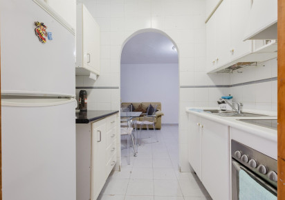 Rynek wtórny · APARTAMENTO · Torrevieja · Playa de La Acequion