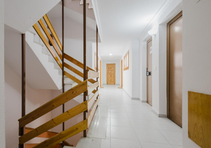 Rynek wtórny · APARTAMENTO · Torrevieja · Playa de La Acequion
