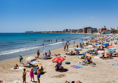 Rynek wtórny · APARTAMENTO · Torrevieja · playa de los naufragos