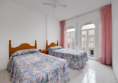 Rynek wtórny · APARTAMENTO · Torrevieja · playa de los naufragos