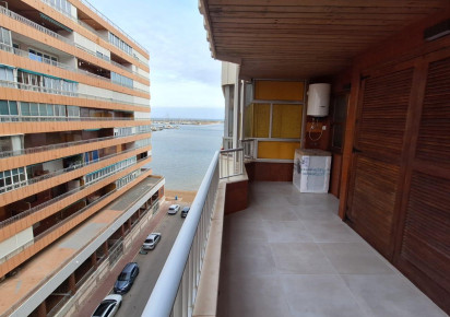 Rynek wtórny · APARTAMENTO · Torrevieja · Playa del Acequión