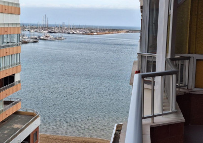 Rynek wtórny · APARTAMENTO · Torrevieja · Playa del Acequión