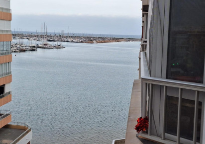 Rynek wtórny · APARTAMENTO · Torrevieja · Playa del Acequión