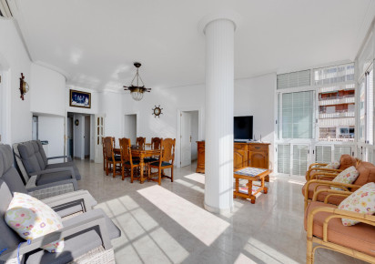 Rynek wtórny · APARTAMENTO · Torrevieja · Playa del Acequión