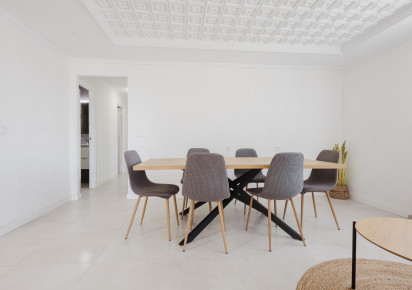 Rynek wtórny · APARTAMENTO · Torrevieja · Playa del Acequión