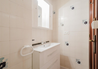 Rynek wtórny · APARTAMENTO · Torrevieja · Playa del Acequión